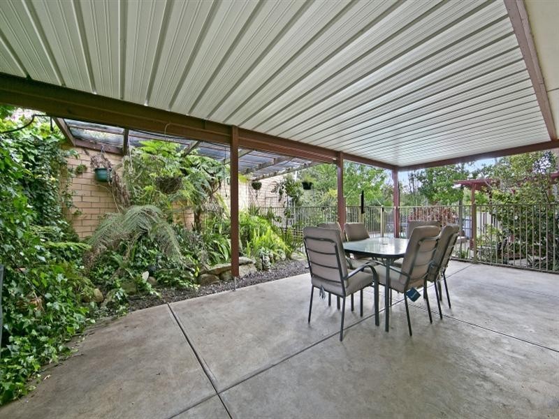 9 Gaylard Crescent, Redwood Park SA 5097