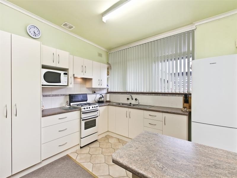 13 Ruby Street, Brahma Lodge SA 5109