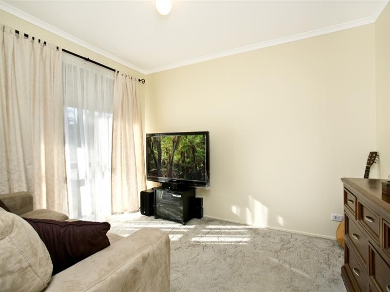6 Hughes Court, Green fields, Mawson Lakes SA 5095