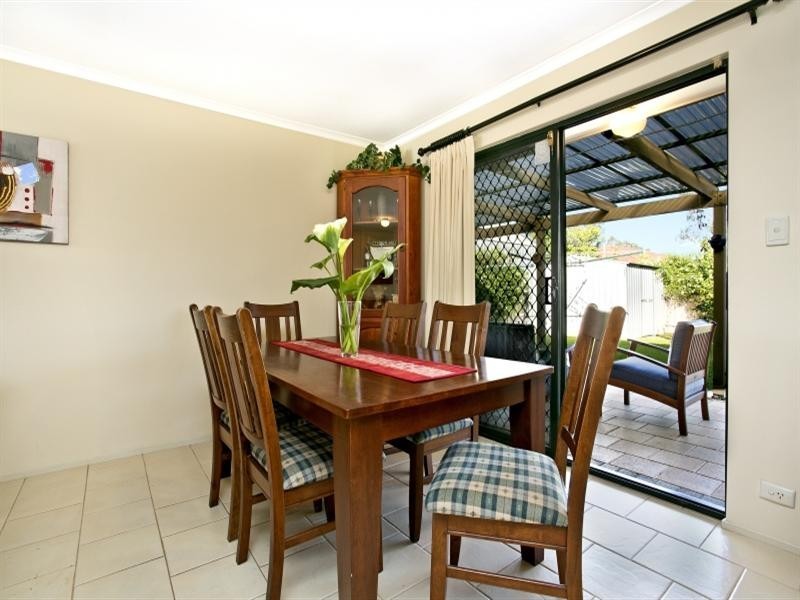 6 Hughes Court, Green fields, Mawson Lakes SA 5095