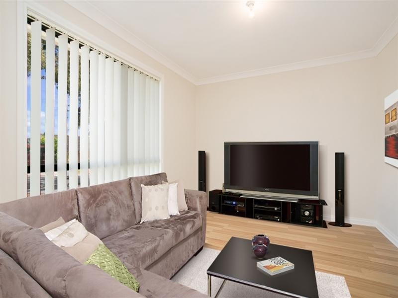 176 Brougham Drive, Valley View SA 5093