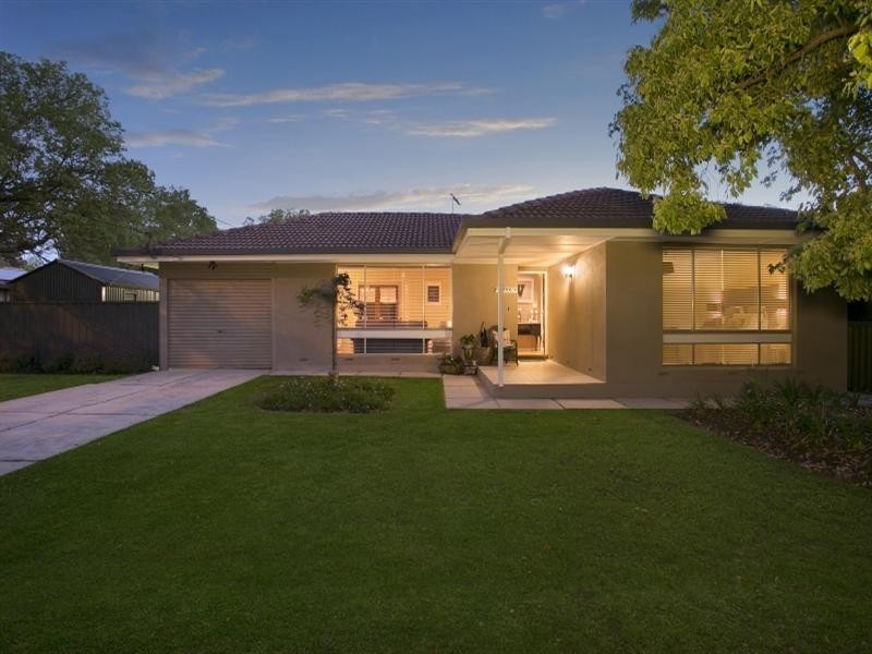 15 Vicenzo Street, Fairview Park SA 5126