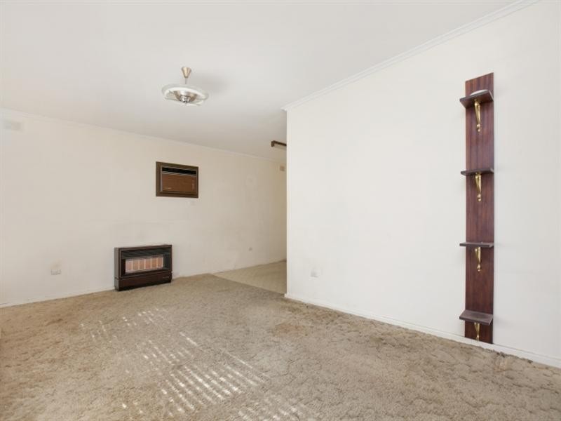 26 Nurrowin Drive, Ingle Farm SA 5098