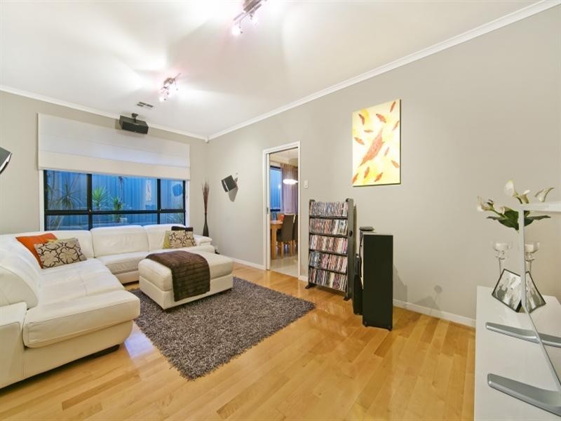 70 Walkleys Road, Valley View SA 5093