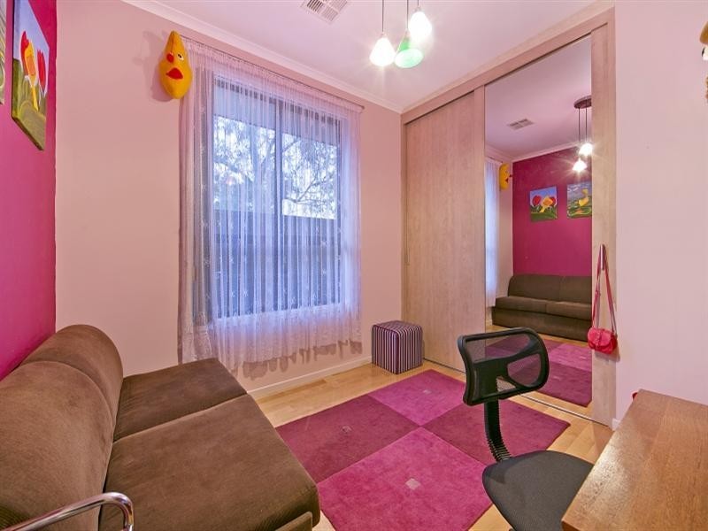 70 Walkleys Road, Valley View SA 5093