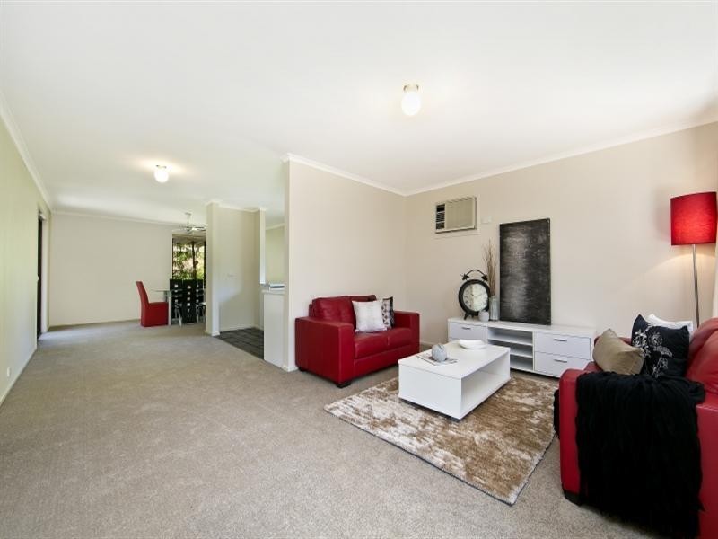 5 Johneff Court, St Agnes SA 5097