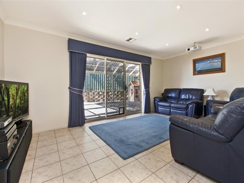 26 Bayview Parade, Gulfview Heights SA 5096