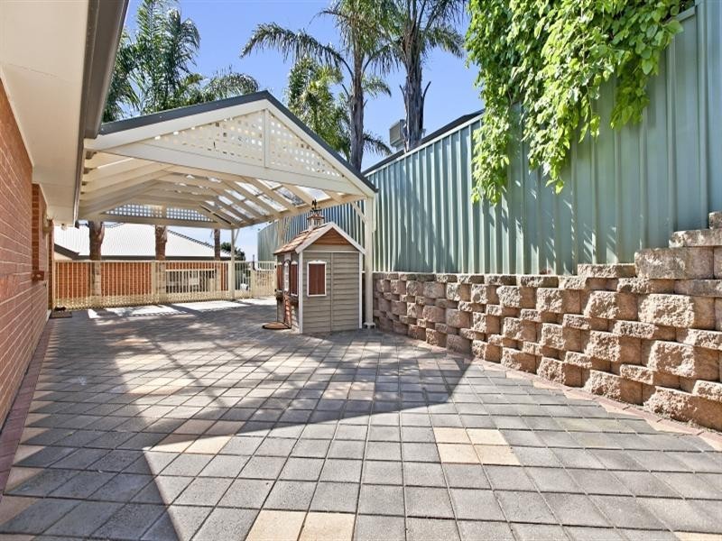 26 Bayview Parade, Gulfview Heights SA 5096