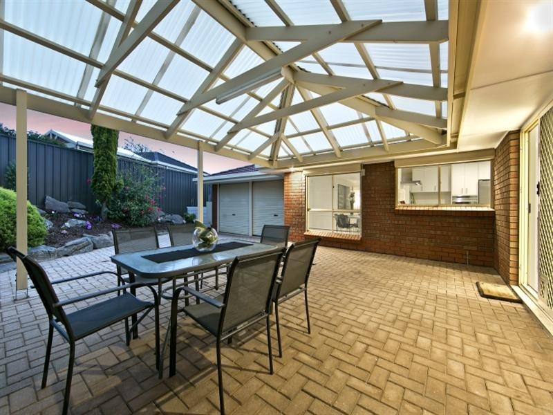 16 Taranaki Court, Greenwith SA 5125