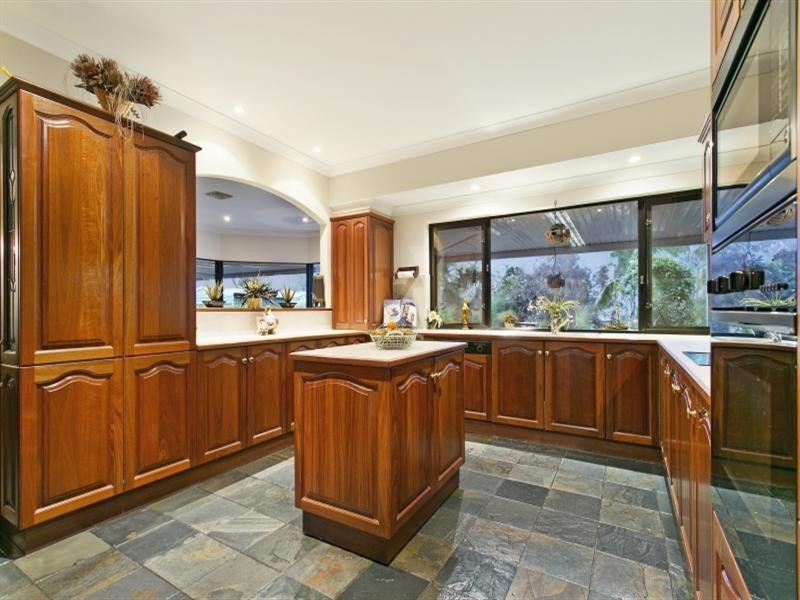 6 Wood Crescent, One Tree Hill SA 5114