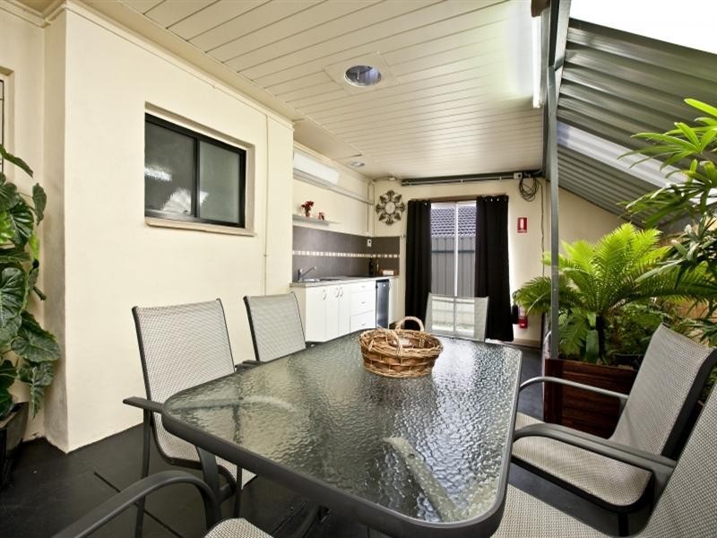 6 Grivell Street, Campbelltown SA 5074