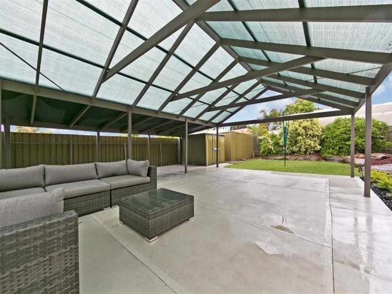 34 Hedgerow Drive, Gulfview Heights SA 5096