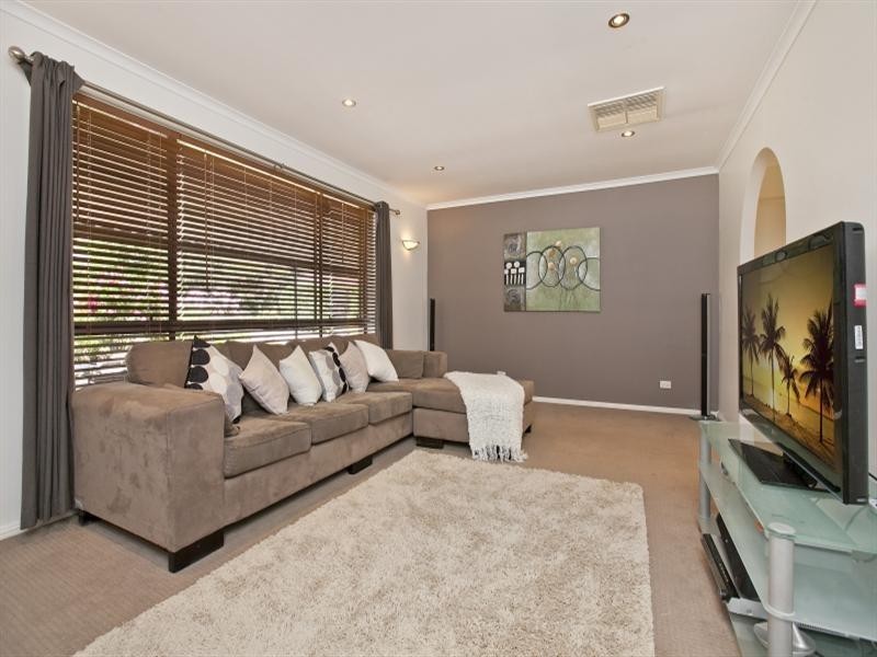 22 Arunta Drive, Salisbury Heights SA 5109