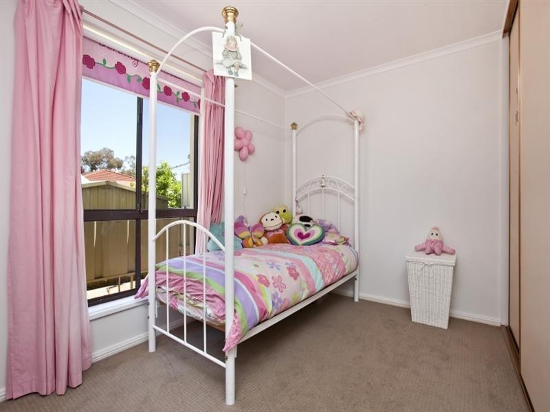 22 Arunta Drive, Salisbury Heights SA 5109