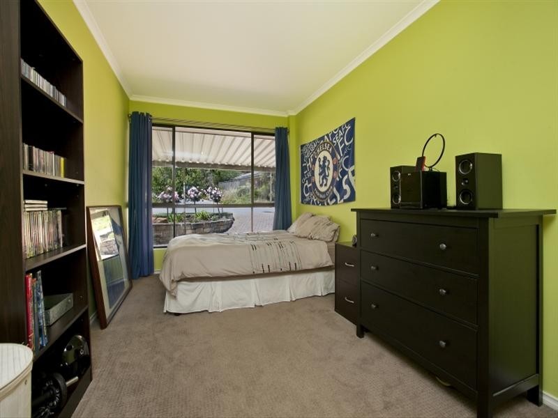 22 Arunta Drive, Salisbury Heights SA 5109