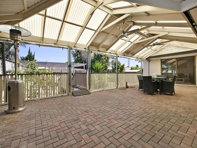 22 Arunta Drive, Salisbury Heights SA 5109