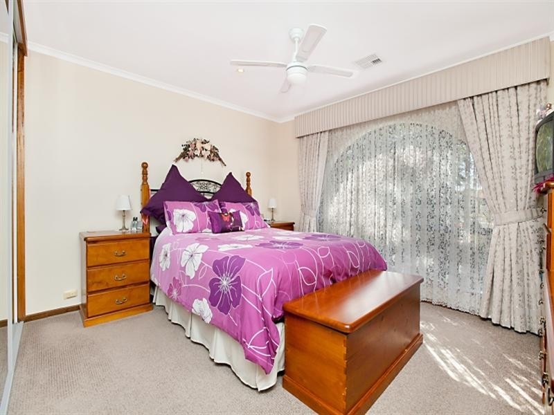 1 Dresden Road, Modbury Heights SA 5092