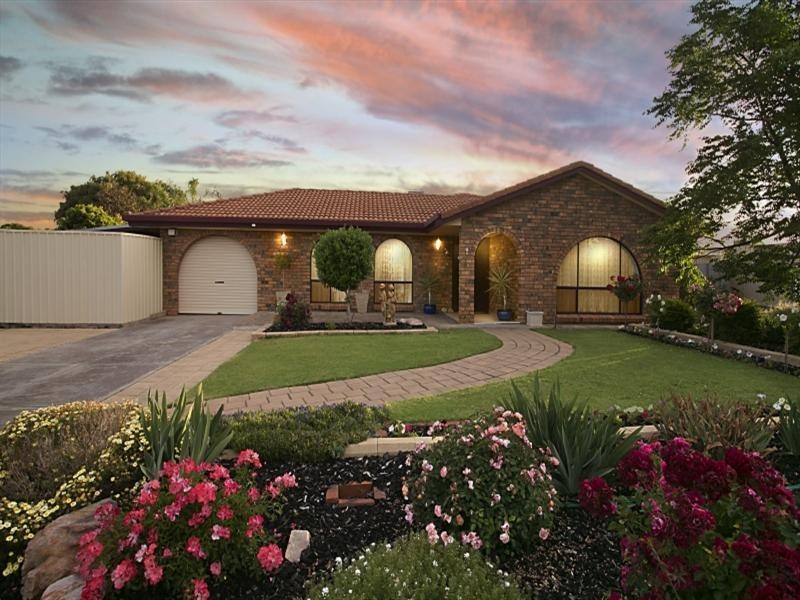 1 Dresden Road, Modbury Heights SA 5092