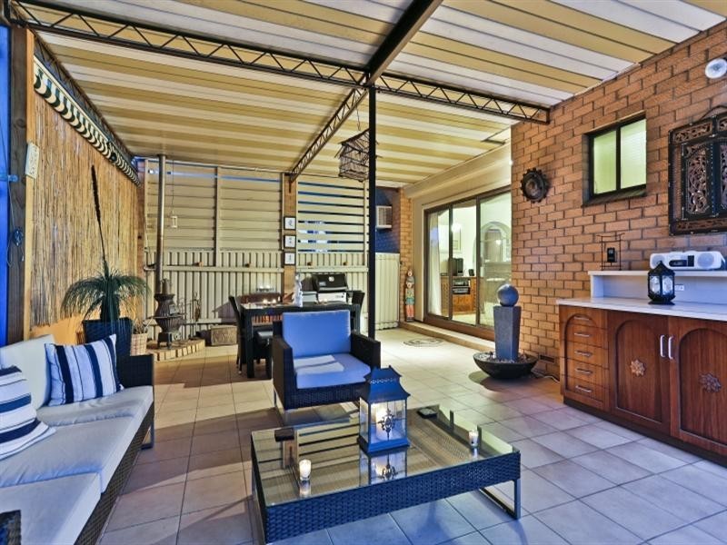 32 Audrey Crescent, Valley View SA 5093