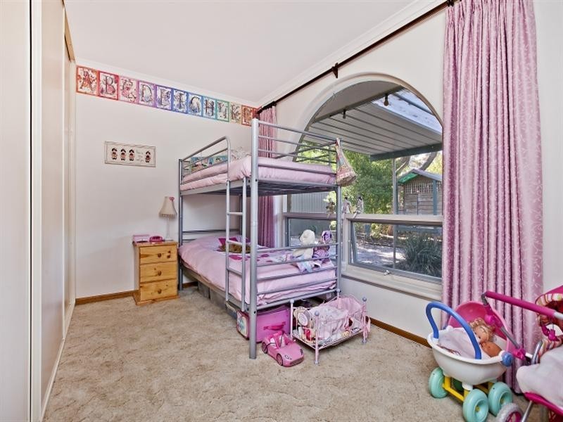 17 Soutchak Street, Fairview Park SA 5126