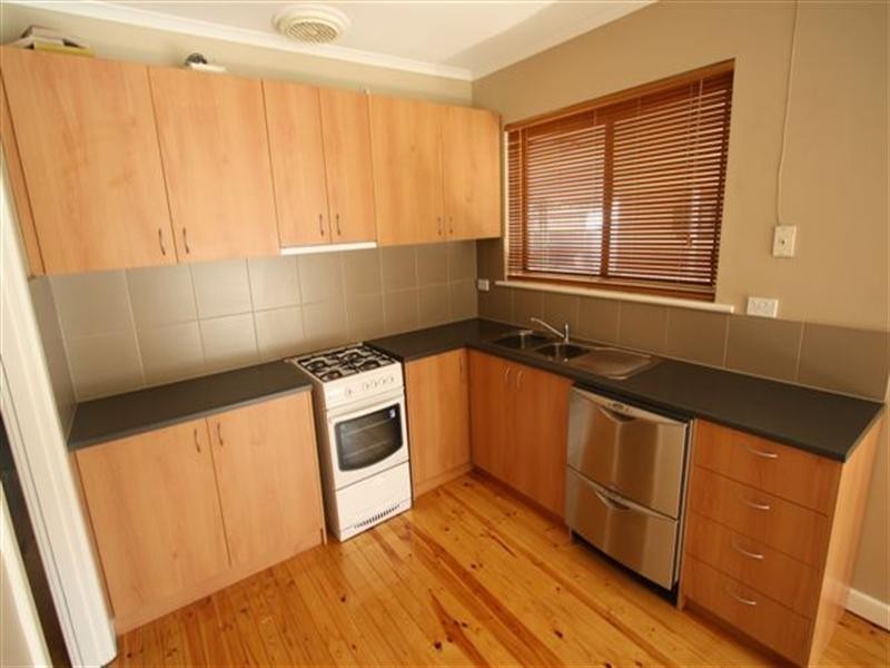 8 Shepherd Street, Ridgehaven SA 5097