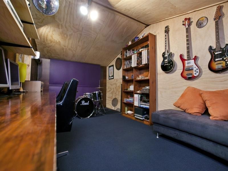 17 Berri Road, Hope Valley SA 5090