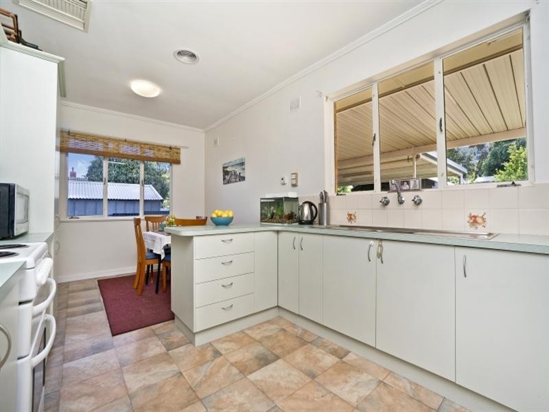 126 Elizabeth Street, Banksia Park SA 5091