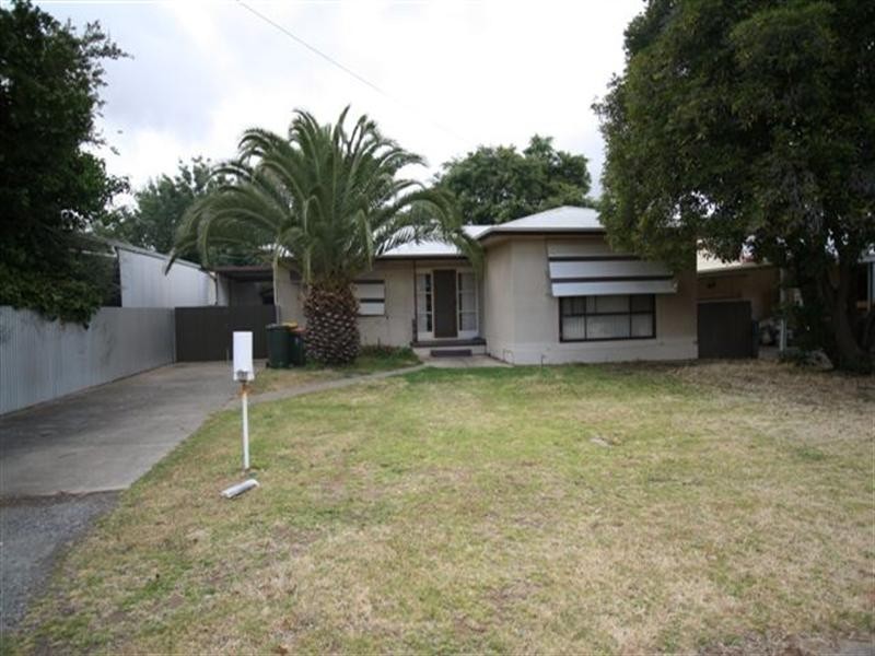 25 Burman Avenue, Gilles Plains SA 5086