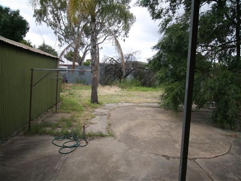 25 Burman Avenue, Gilles Plains SA 5086