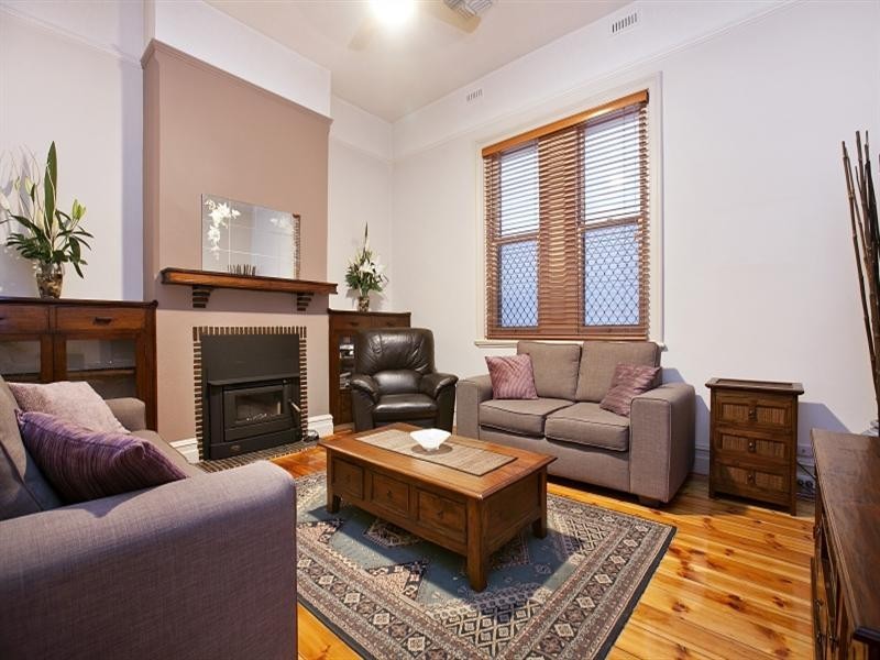 2 Charles Street, Prospect SA 5082