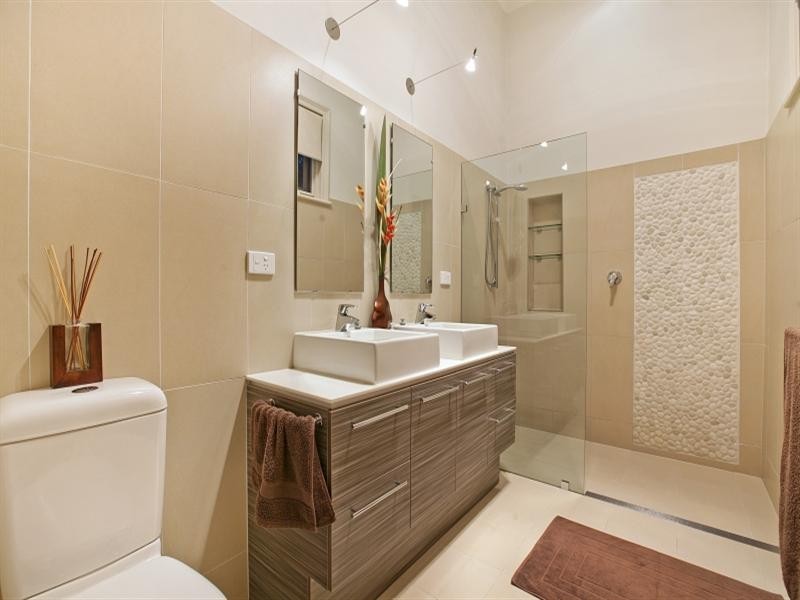 2 Charles Street, Prospect SA 5082