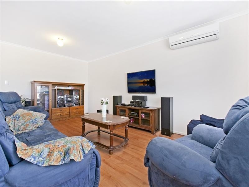 10 Tasos Drive, Munno Para West SA 5115