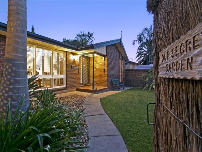 27 Lokan Street, Redwood Park SA 5097