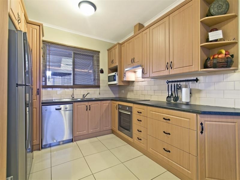 53 Eyre Crescent, Valley View SA 5093