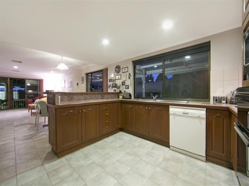 15 Cuthbert Court, Golden Grove SA 5125