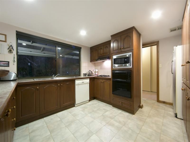 15 Cuthbert Court, Golden Grove SA 5125