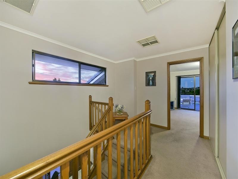 15 Cuthbert Court, Golden Grove SA 5125