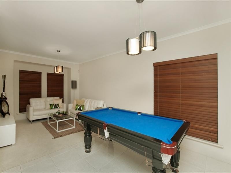 80 Shoalhaven Circuit, Mawson Lakes SA 5095