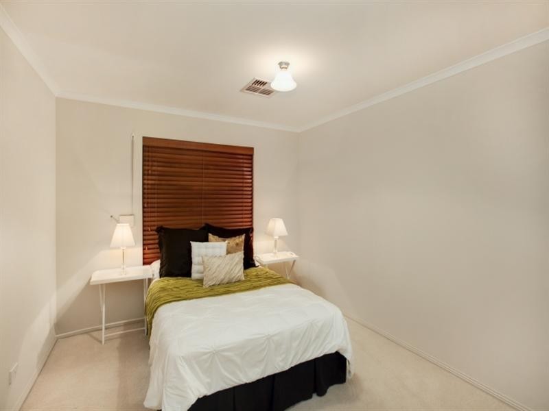 80 Shoalhaven Circuit, Mawson Lakes SA 5095
