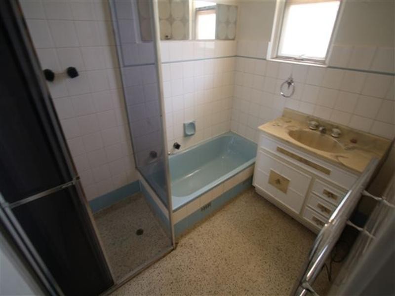 34 Pamela Drive, Para Hills SA 5096