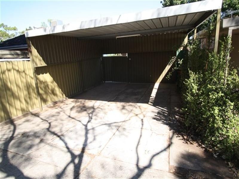34 Pamela Drive, Para Hills SA 5096