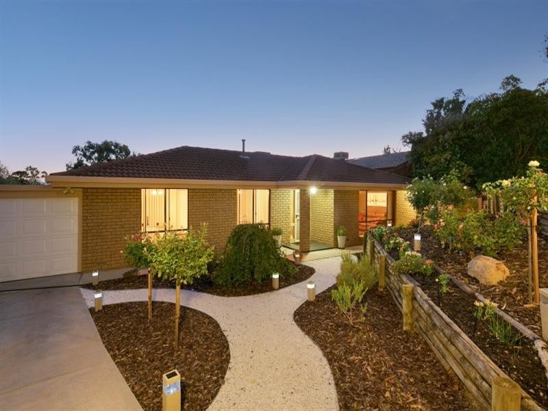 4 Cameron Court, Redwood Park SA 5097