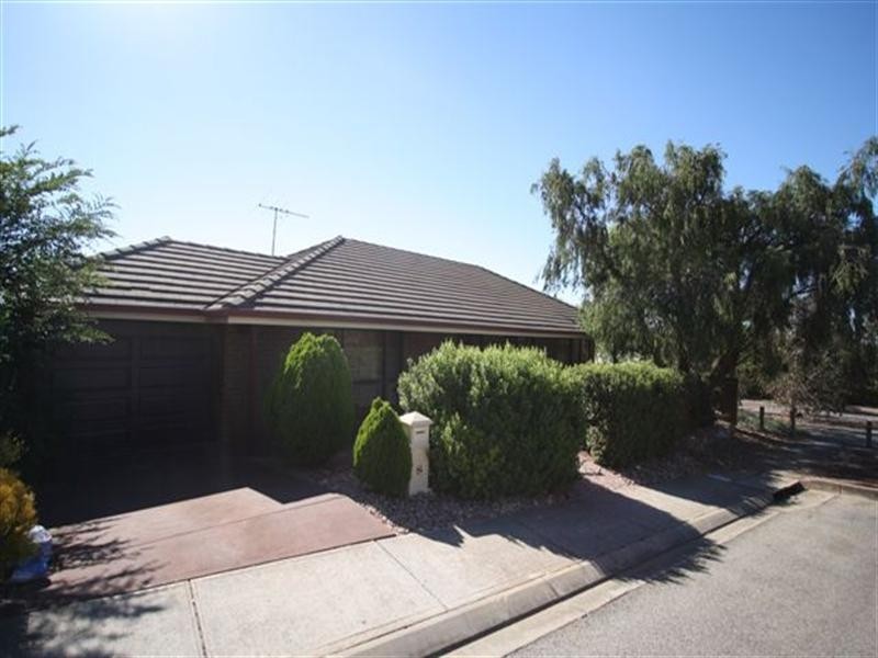 8 Essling Place, Greenwith SA 5125