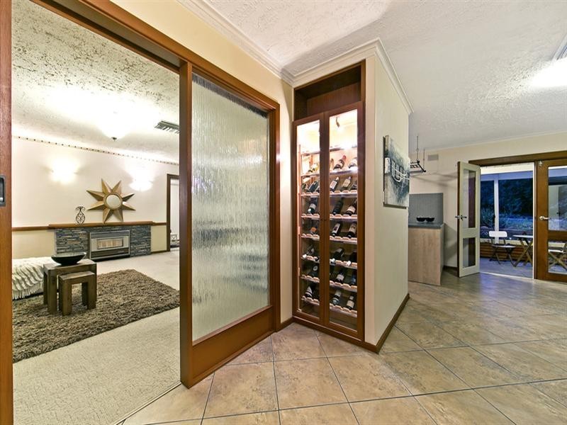 1 Warramunda Crescent, Banksia Park SA 5091