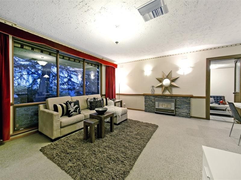 1 Warramunda Crescent, Banksia Park SA 5091