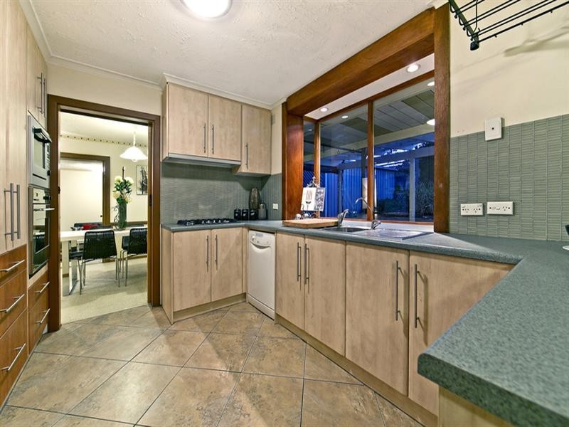 1 Warramunda Crescent, Banksia Park SA 5091