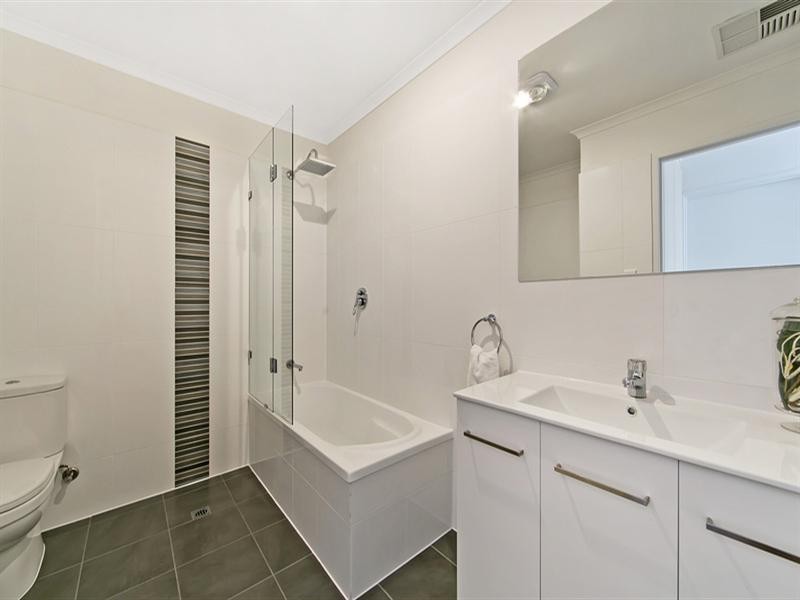 19 Baudin Avenue, Fairview Park SA 5126