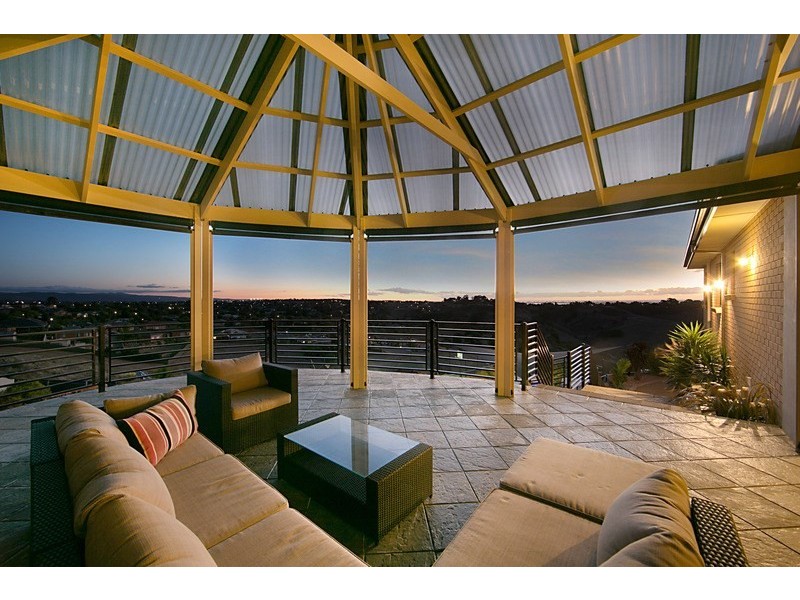 38 Rifle Range Road, Greenwith SA 5125