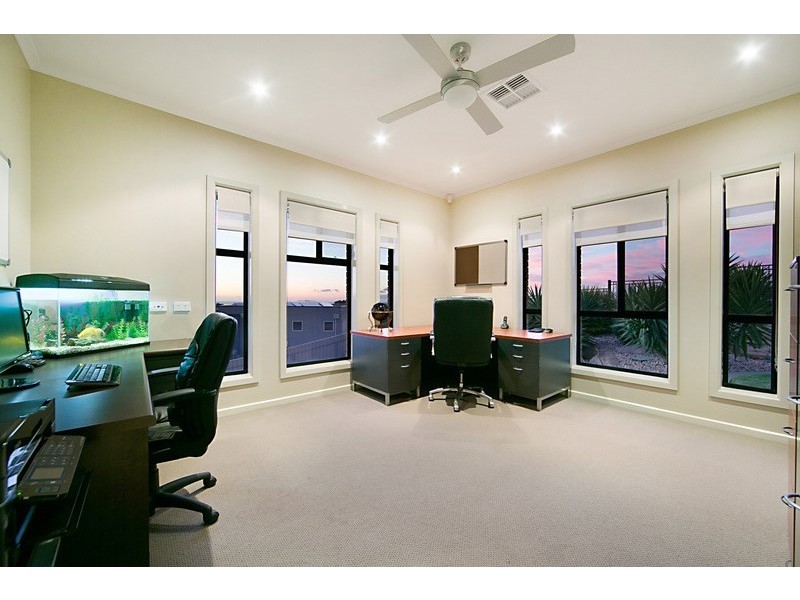 38 Rifle Range Road, Greenwith SA 5125