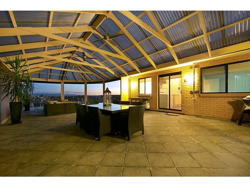 38 Rifle Range Road, Greenwith SA 5125